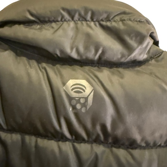 Mountain Hardwear Q Shield 650 Down Black Puffer Vest Sz M - Picture 3 of 11
